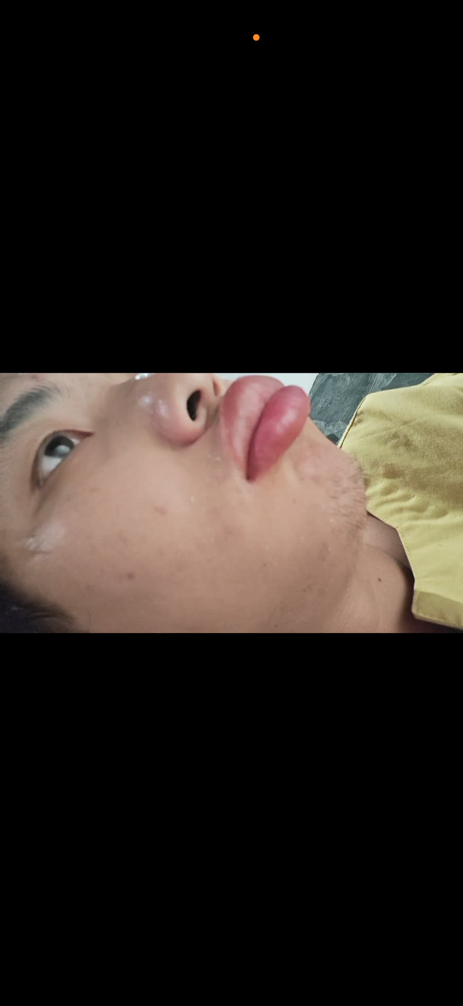 不高兴 4